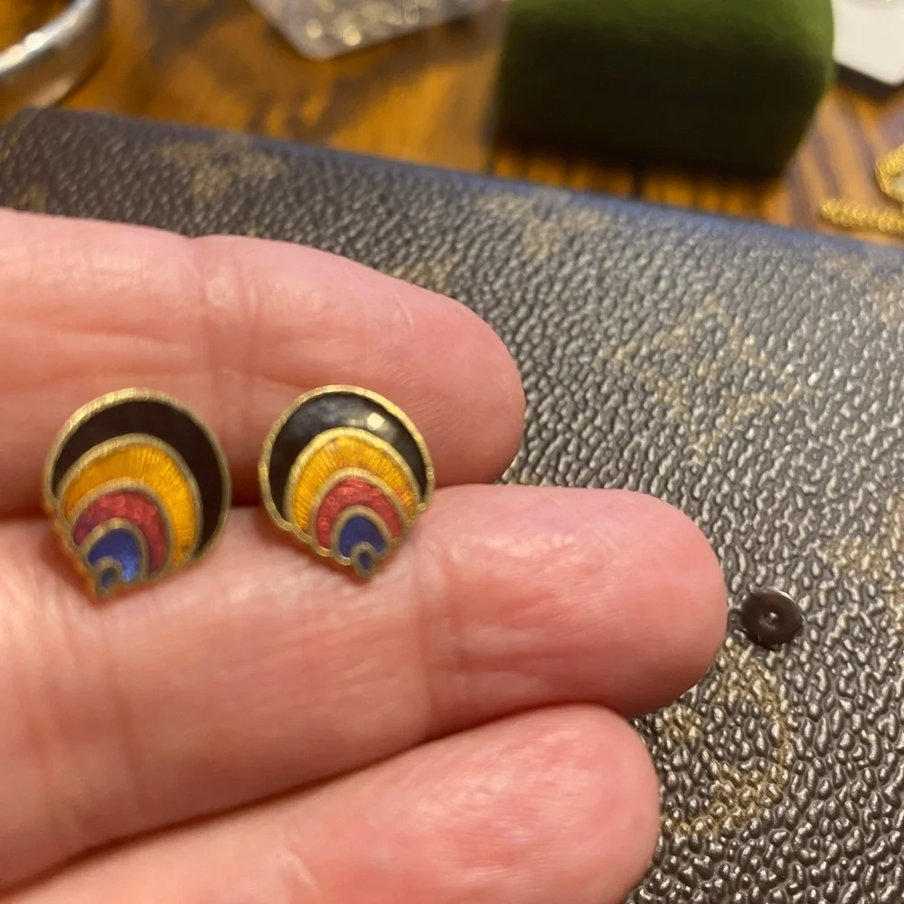 Vintage small stud earrings multi-colored cloisonné enamel 1980’s